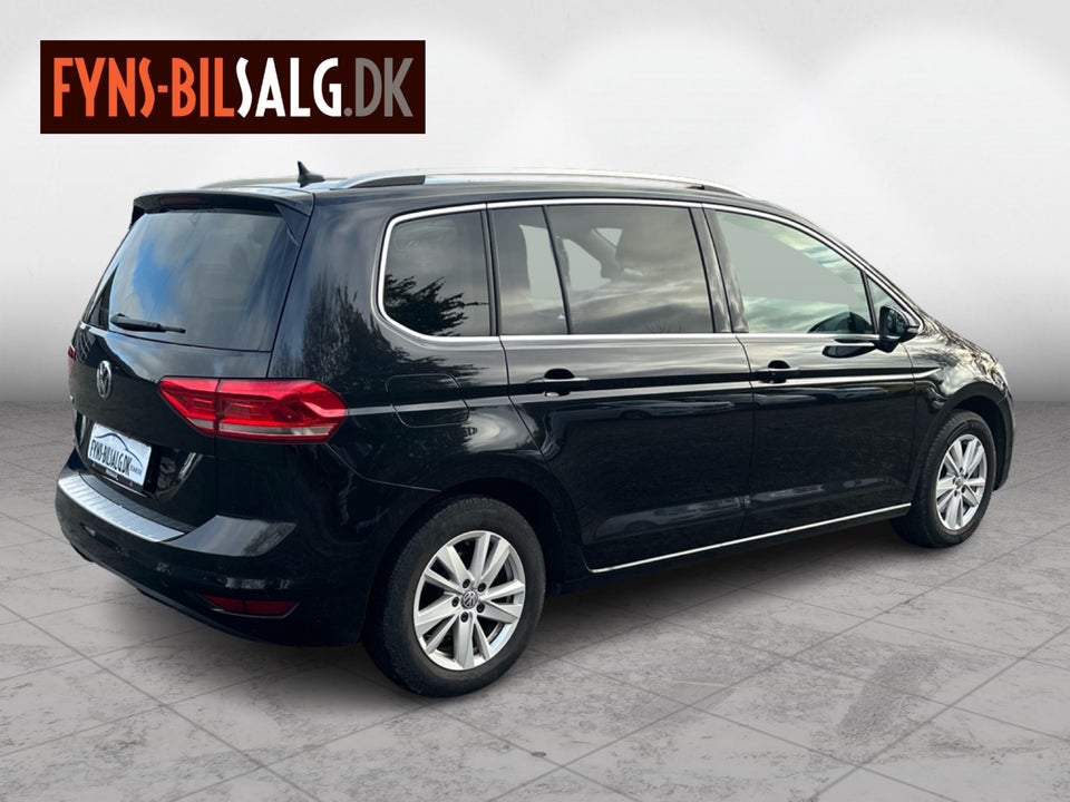 VW Touran 2,0 TDi 150 Highline DSG 7prs 5d