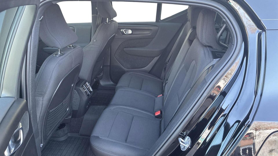 Volvo XC40 P6 ReCharge Core 5d