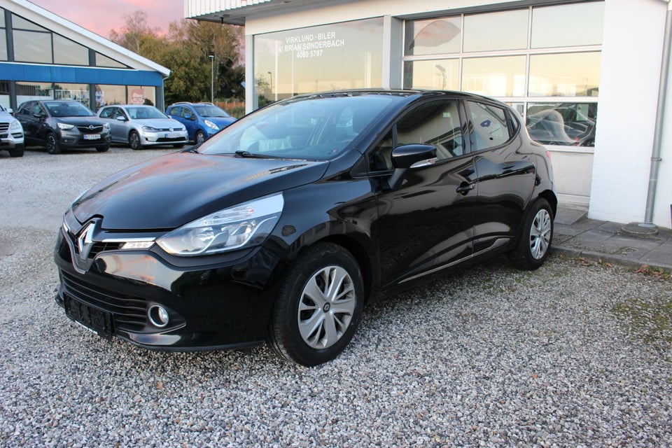 Renault Clio IV 1,5 dCi 75 Expression 5d