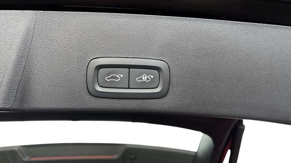 Volvo XC40 P6 ReCharge Plus 5d