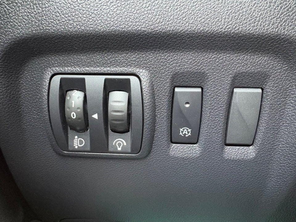 Renault Captur 0,9 TCe 90 Expression 5d