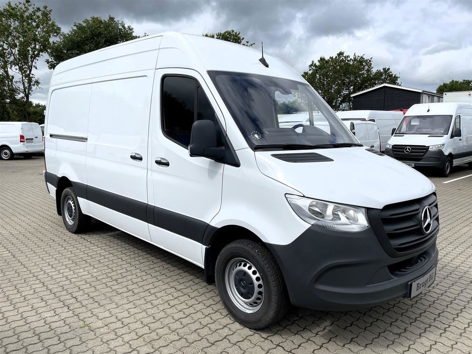 Mercedes Sprinter 317 2,0 CDi A2 Kassevogn aut. RWD