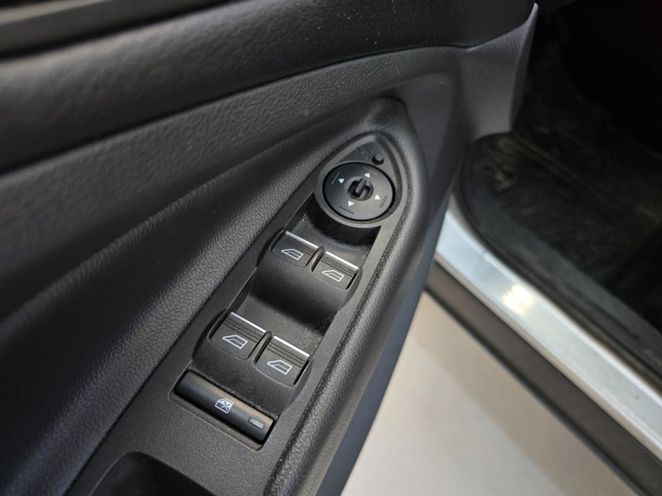 Ford Kuga 1,5 SCTi 150 Titanium 5d