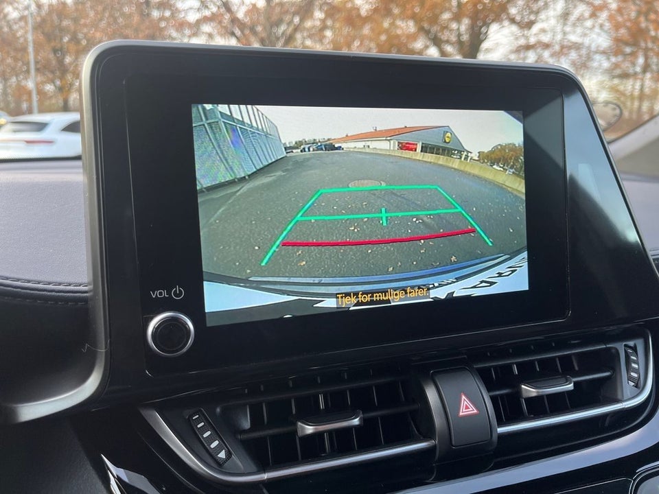 Toyota C-HR 1,8 Hybrid C-LUB Premium CVT 5d