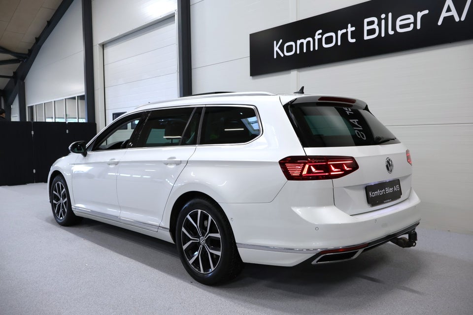 VW Passat 2,0 TDi 190 Elegance+ Variant DSG 5d