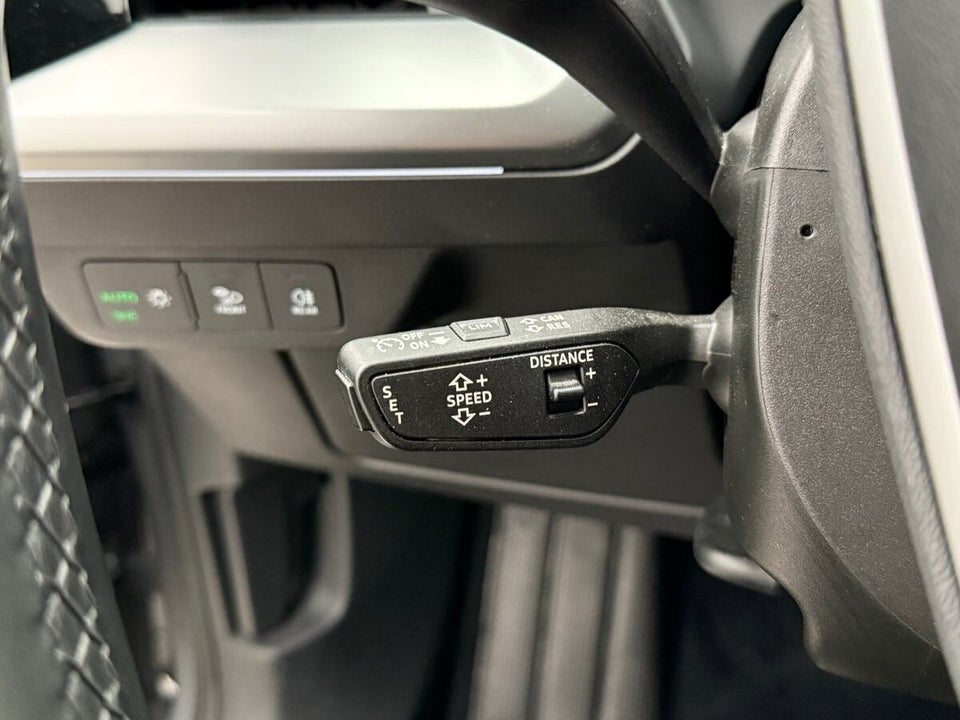 Audi Q4 e-tron 40 Attitude 5d