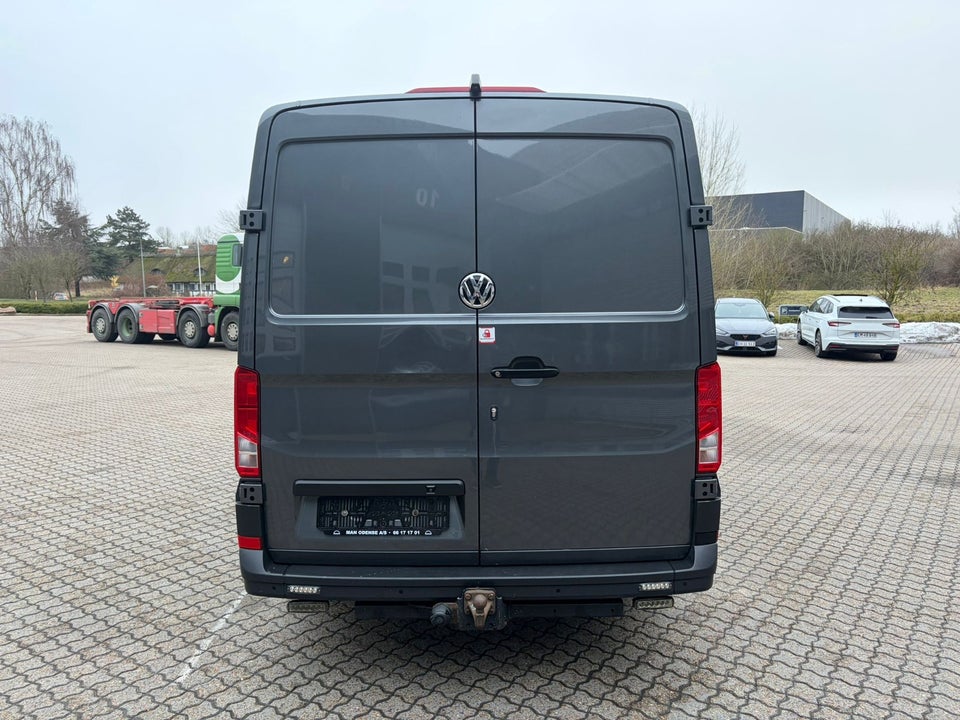 VW Crafter 35 2,0 TDi 177 Kassevogn L3H2 aut.