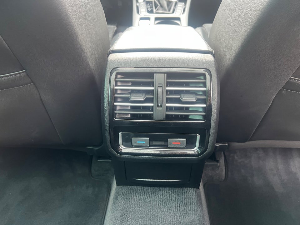 VW Passat 2,0 TDi 150 Highline+ Variant DSG 5d