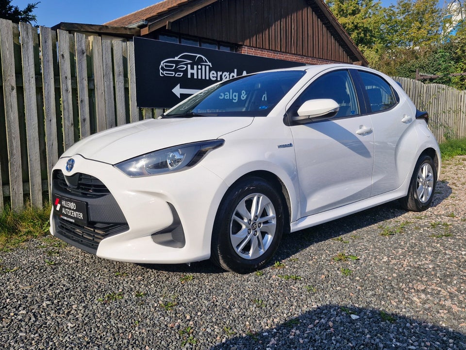 Toyota Yaris 1,5 Hybrid Active e-CVT 5d