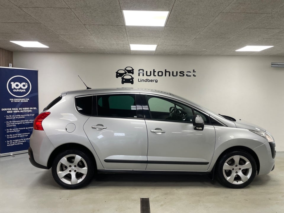 Peugeot 3008 2,0 HDi 150 Active 5d