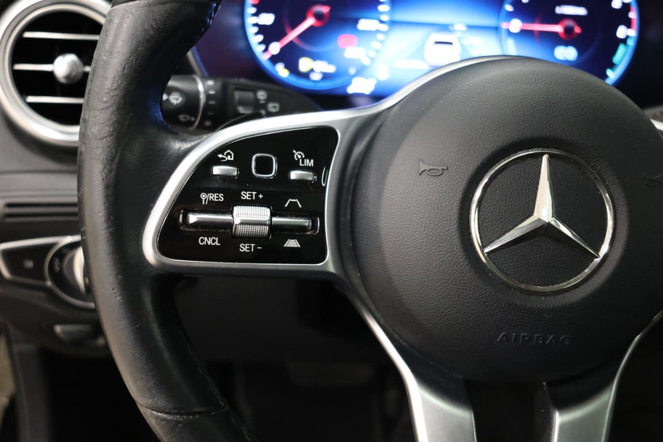 Mercedes GLC300 de 2,0 aut. 4Matic 5d