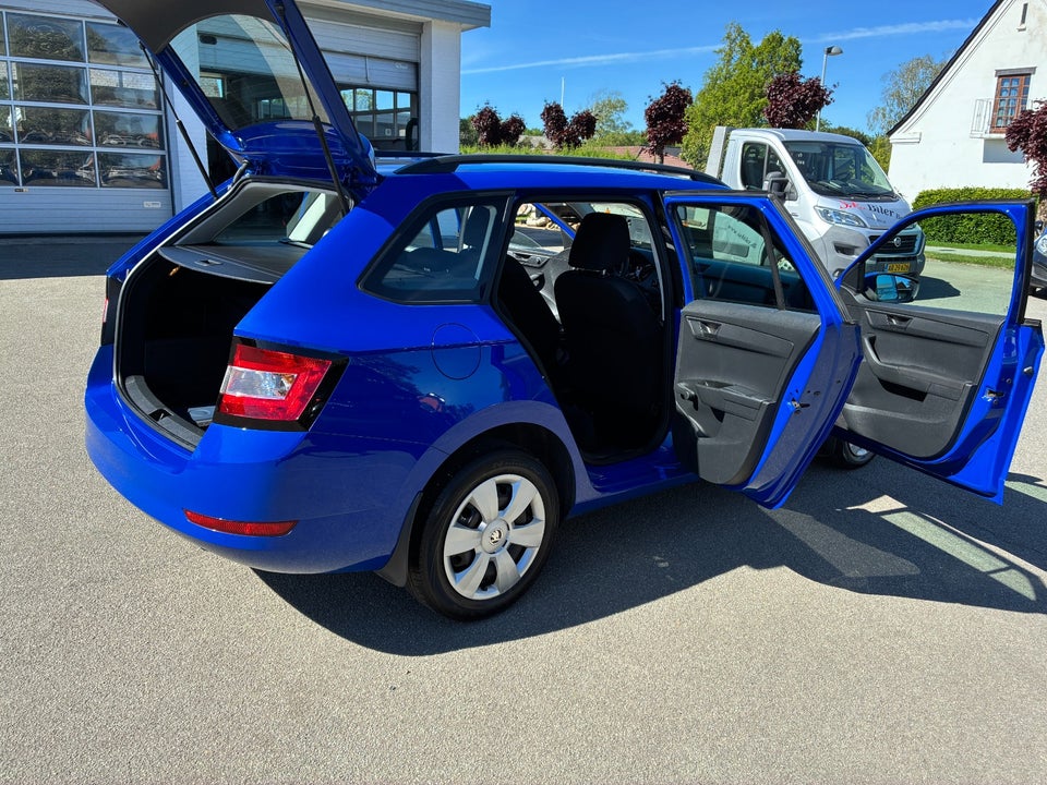 Skoda Fabia 1,0 MPi 75 Active Combi 5d