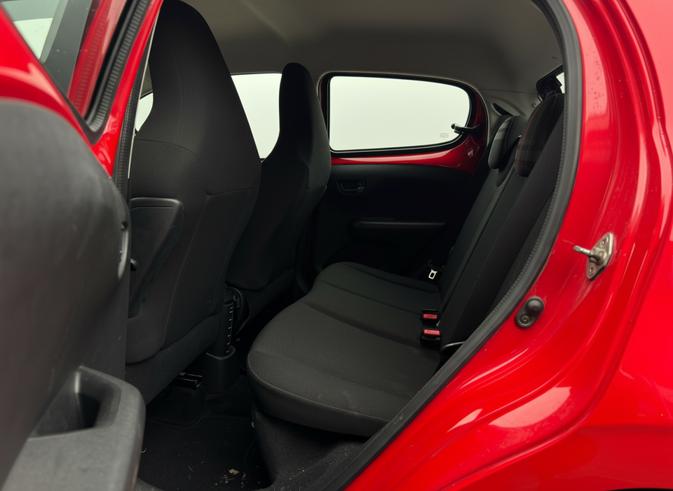 Peugeot 108 1,0 e-VTi 69 Allure 5d