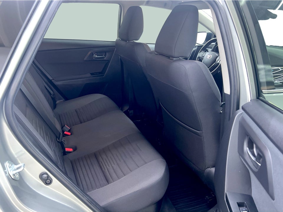Toyota Auris 1,8 Hybrid H2 Comfort Touring Sports CVT 5d