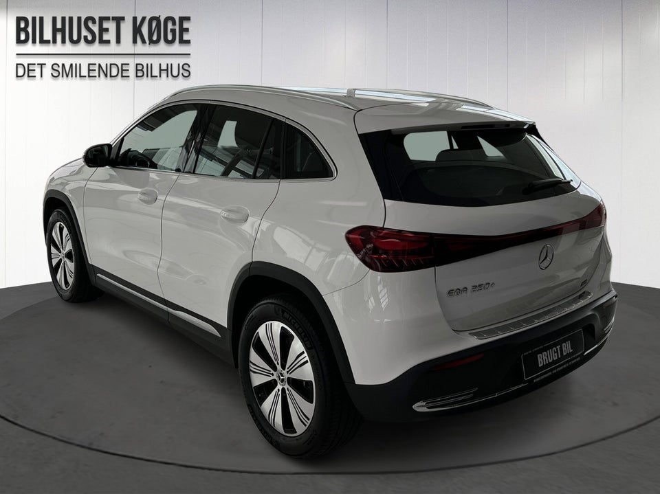 Mercedes EQA250+ Progressive 5d