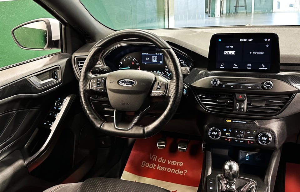 Ford Focus 1,0 EcoBoost ST-Line stc. 5d