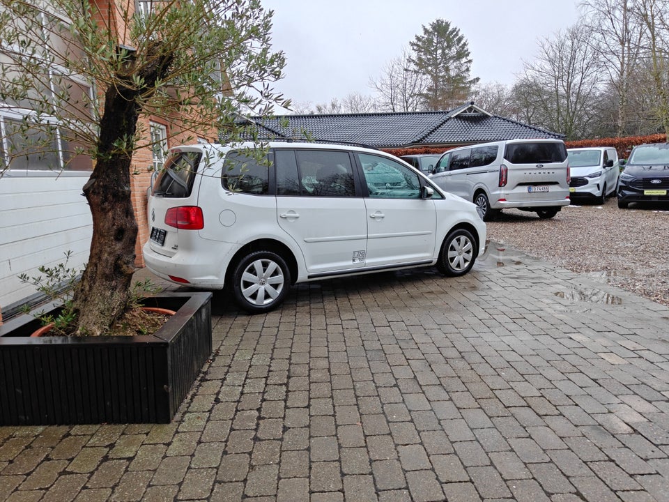 VW Touran 1,6 TDi 105 Comfortline BMT Van 5d