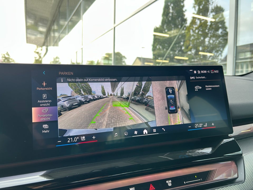 BMW i5 eDrive40 M-Sport 4d