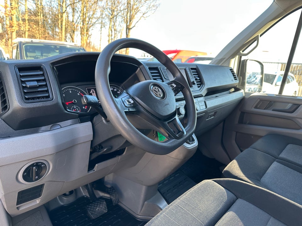 VW Crafter 35 2,0 TDi 177 Kassevogn L3H2 aut.