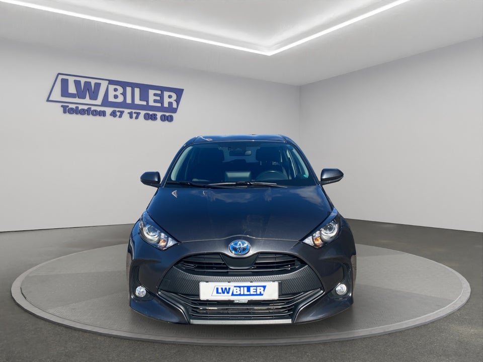 Toyota Yaris 1,5 Hybrid H3 e-CVT 5d