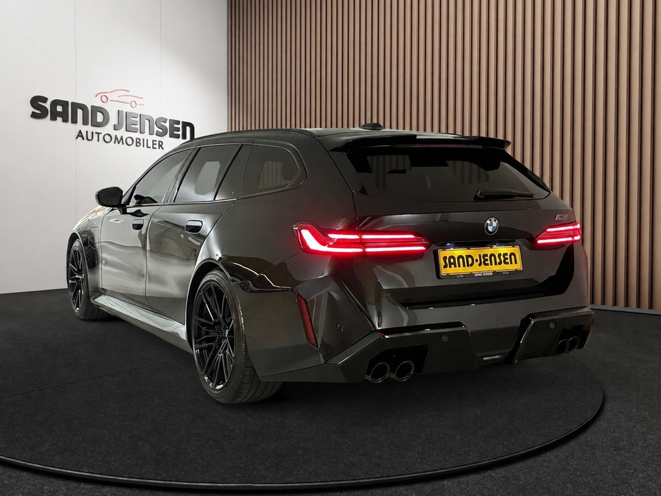 BMW M5 4,4 Touring xDrive aut. Van 5d