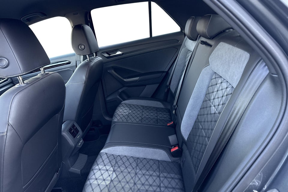 VW T-Roc 1,5 TSi 150 R-line Edition DSG 5d