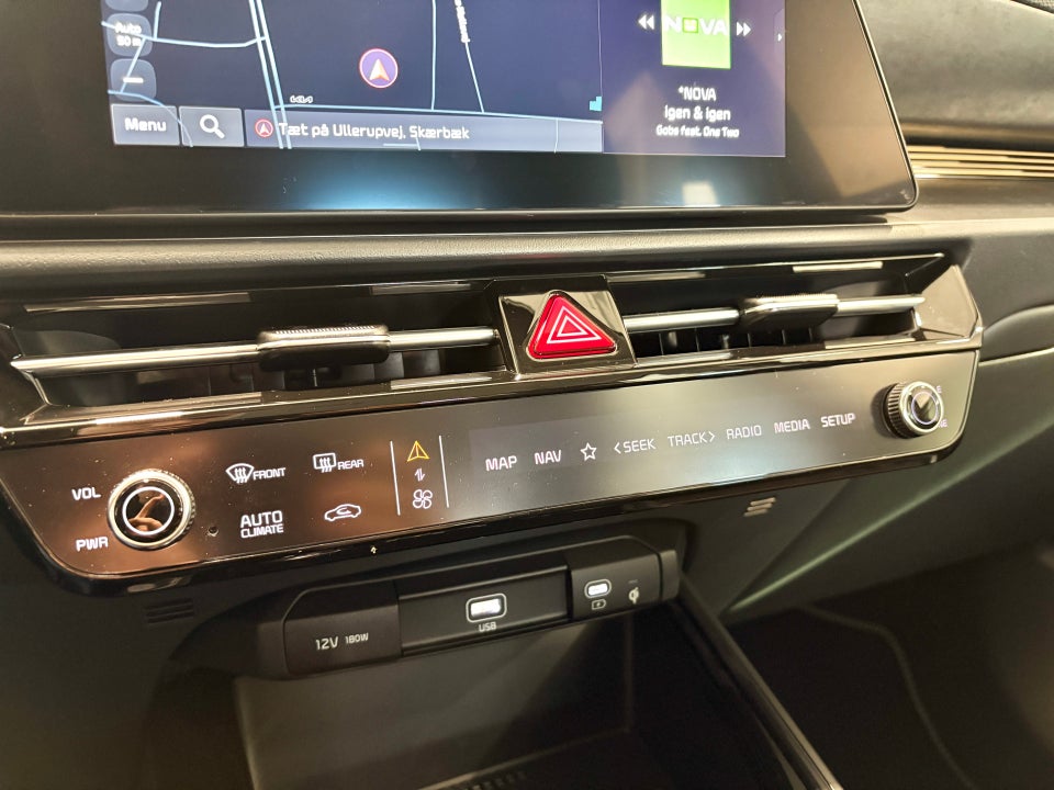 Kia Niro 64 EV Prestige 5d