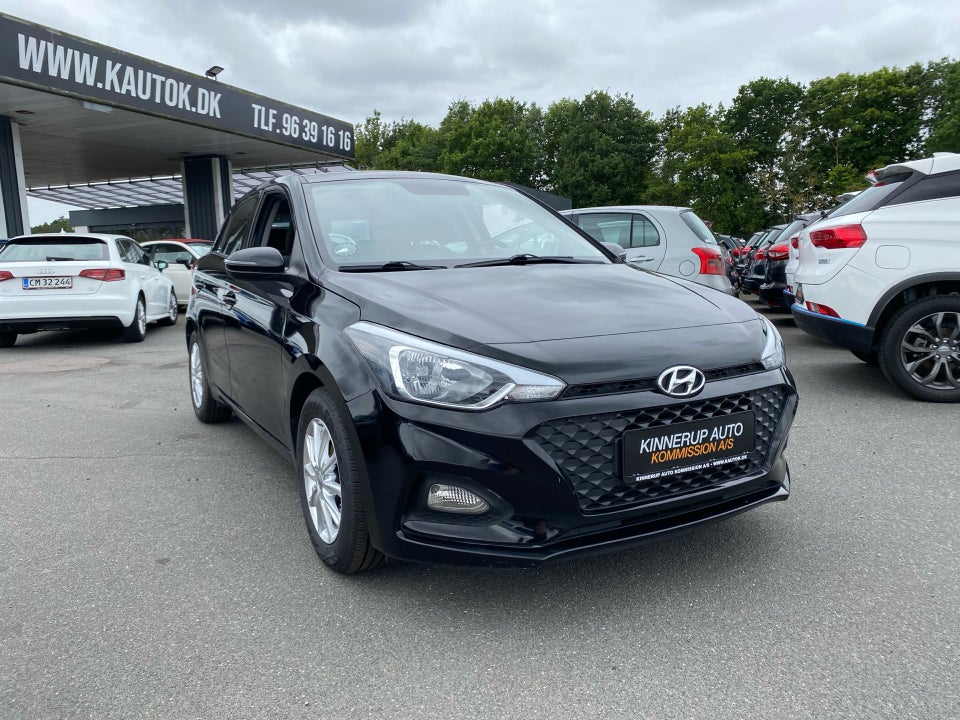Hyundai i20 1,25 Life 5d