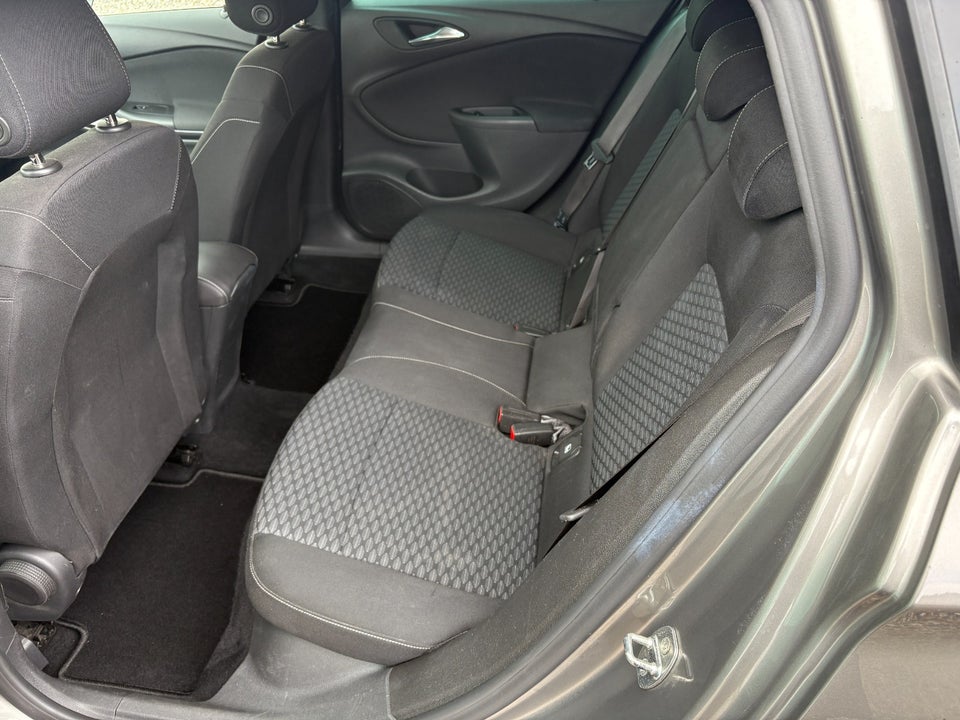 Opel Astra 1,0 T 105 Enjoy Sports Tourer 5d