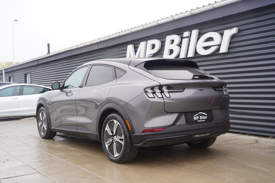 Ford Mustang Mach-E 78 Standard Range 5d