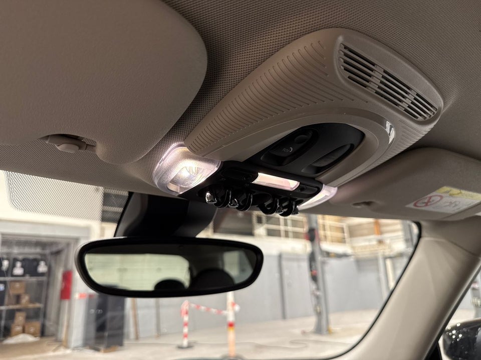 MINI Cooper SE Classic Trim 3d