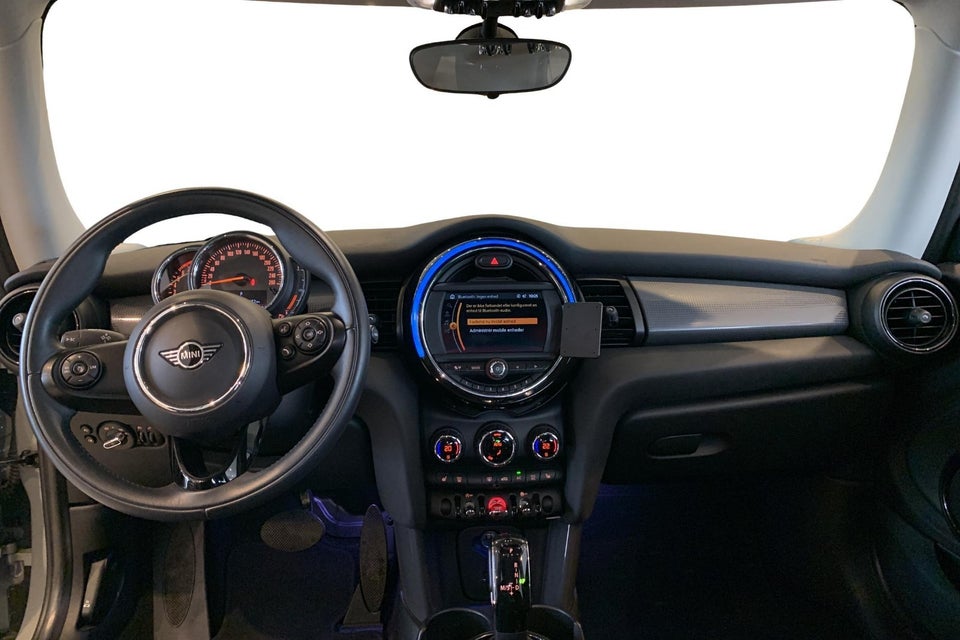 MINI Cooper 1,5 Pepper II aut. 5d