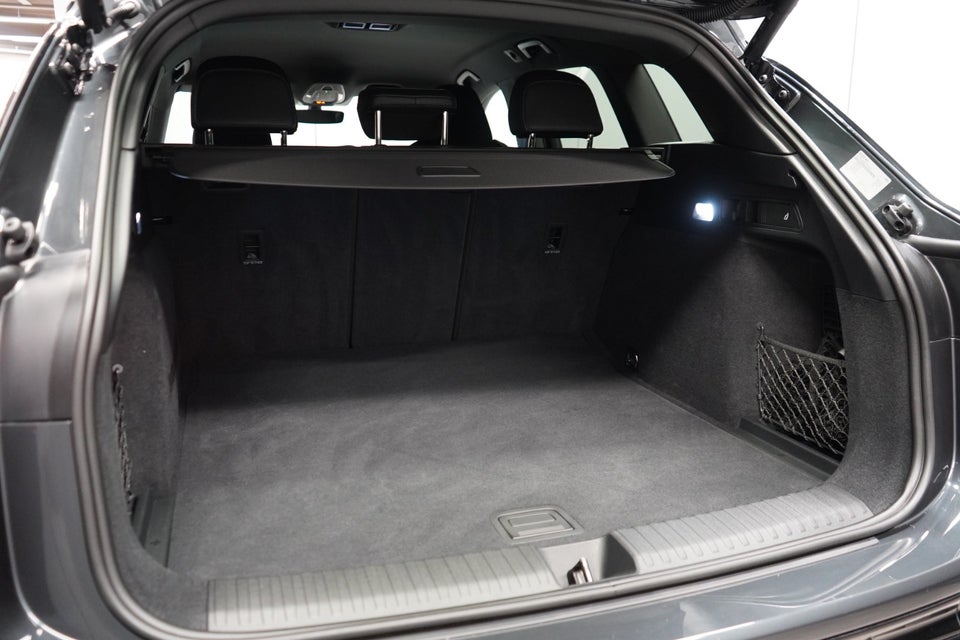 Audi Q6 e-tron Progress 5d