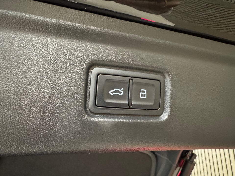 Audi A6 e-tron Ultra Avant quattro 5d