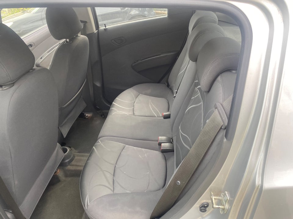 Chevrolet Spark 1,0 LT 5d