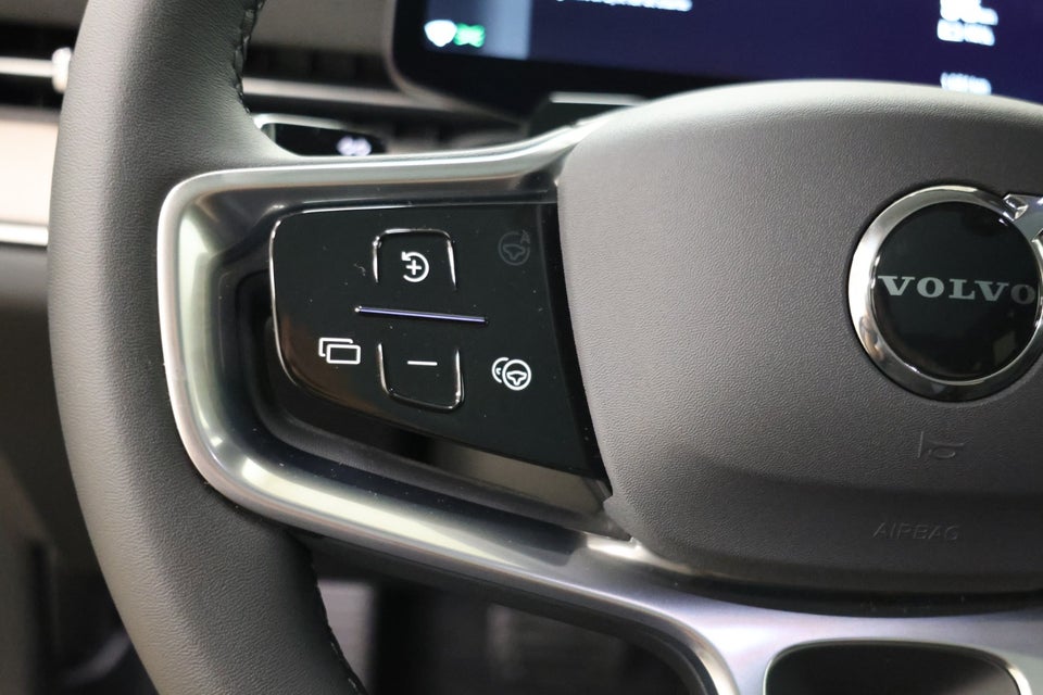 Volvo ES90 Extended Range Plus 4d