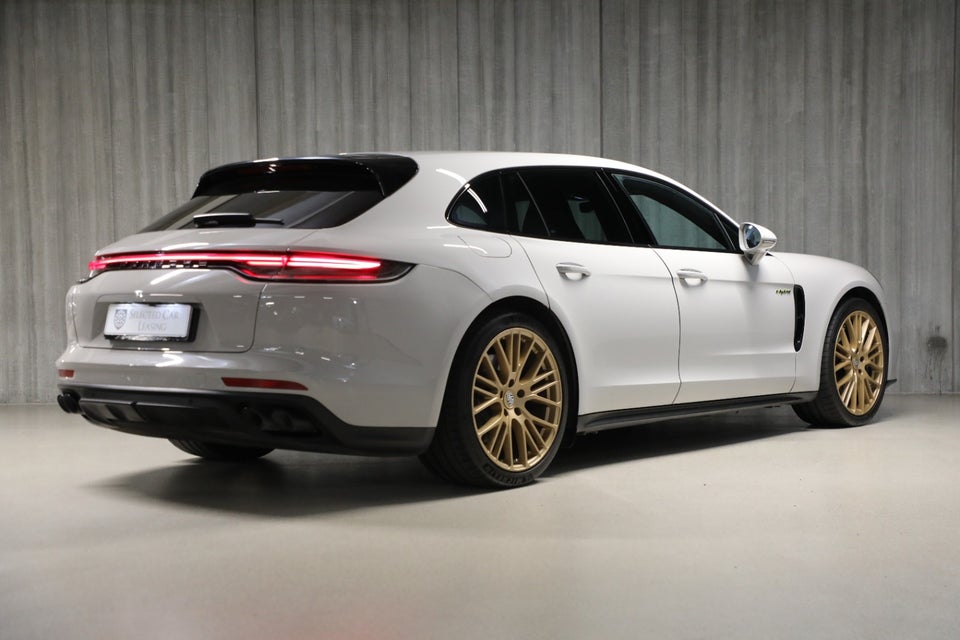Porsche Panamera 4 2,9 E-Hybrid Sport Turismo PDK 5d