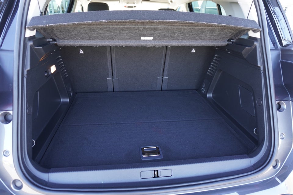 Citroën C5 Aircross 1,6 Hybrid Shine EAT8 5d