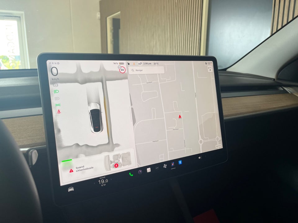 Tesla Model Y RWD 5d