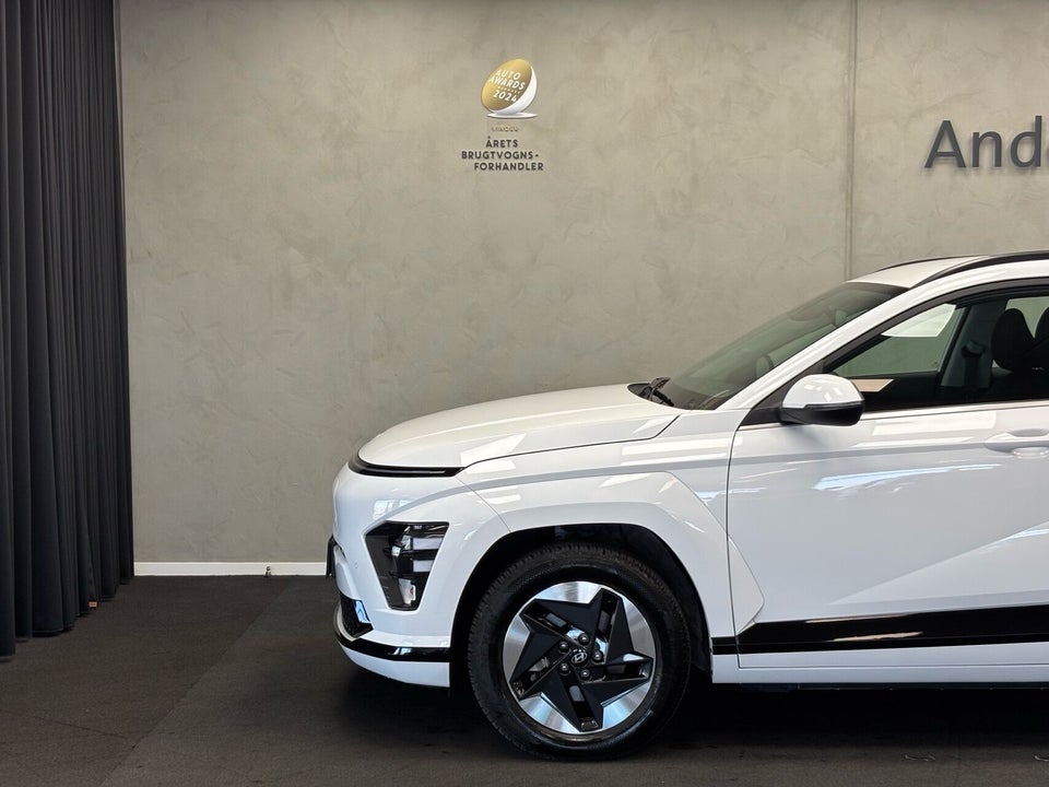 Hyundai Kona 65 EV Essential 5d