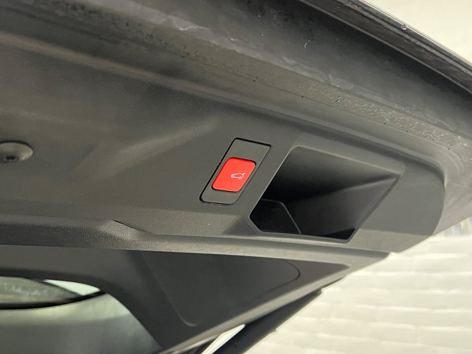 Peugeot e-5008 77 GT 7prs 5d