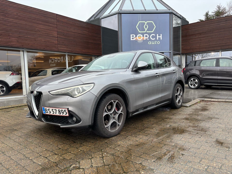 Alfa Romeo Stelvio 2,2 JTD 210 Super aut. Q4 5d