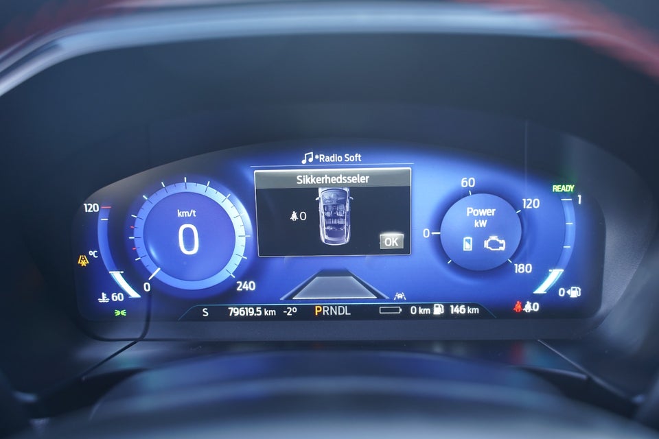 Ford Kuga 2,5 PHEV ST-Line X CVT 5d