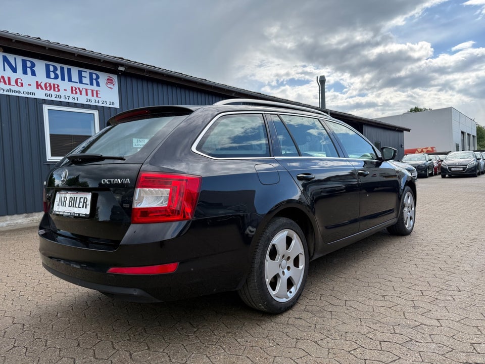 Skoda Octavia 1,2 TSi 105 Active Combi 5d