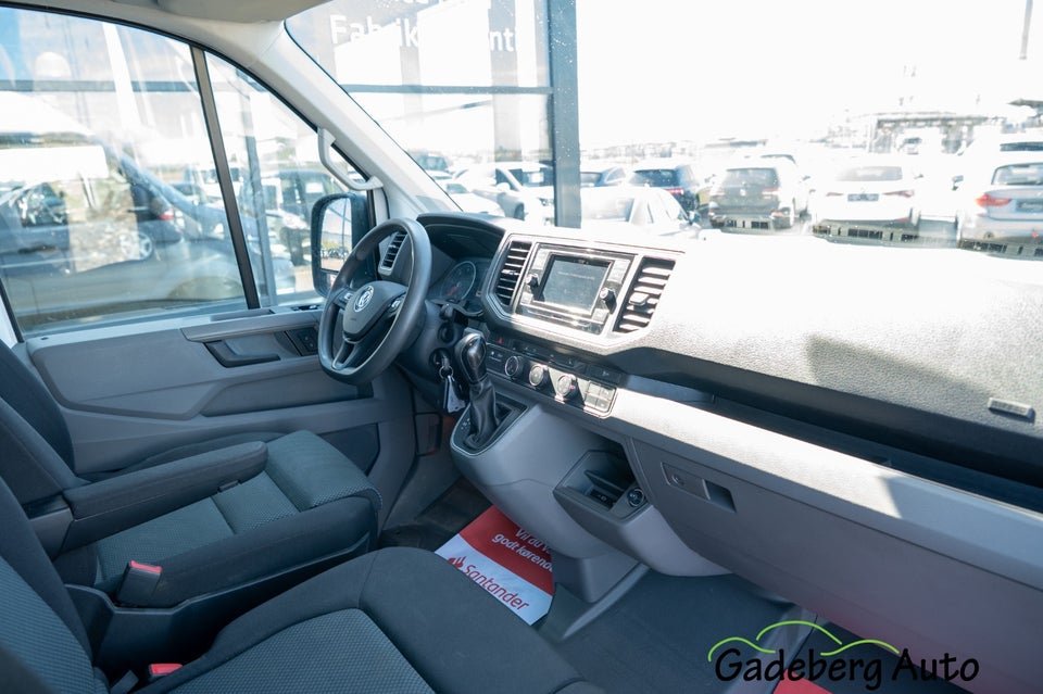 VW Crafter 35 2,0 TDi 177 Kassevogn L3H3 aut.
