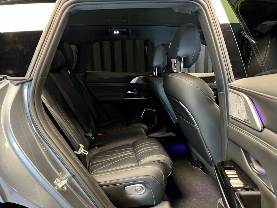 Xpeng G9 Long Range 5d