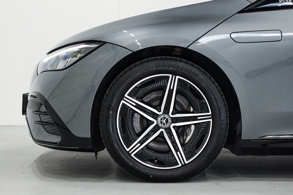 Mercedes EQE350 AMG Line 4d