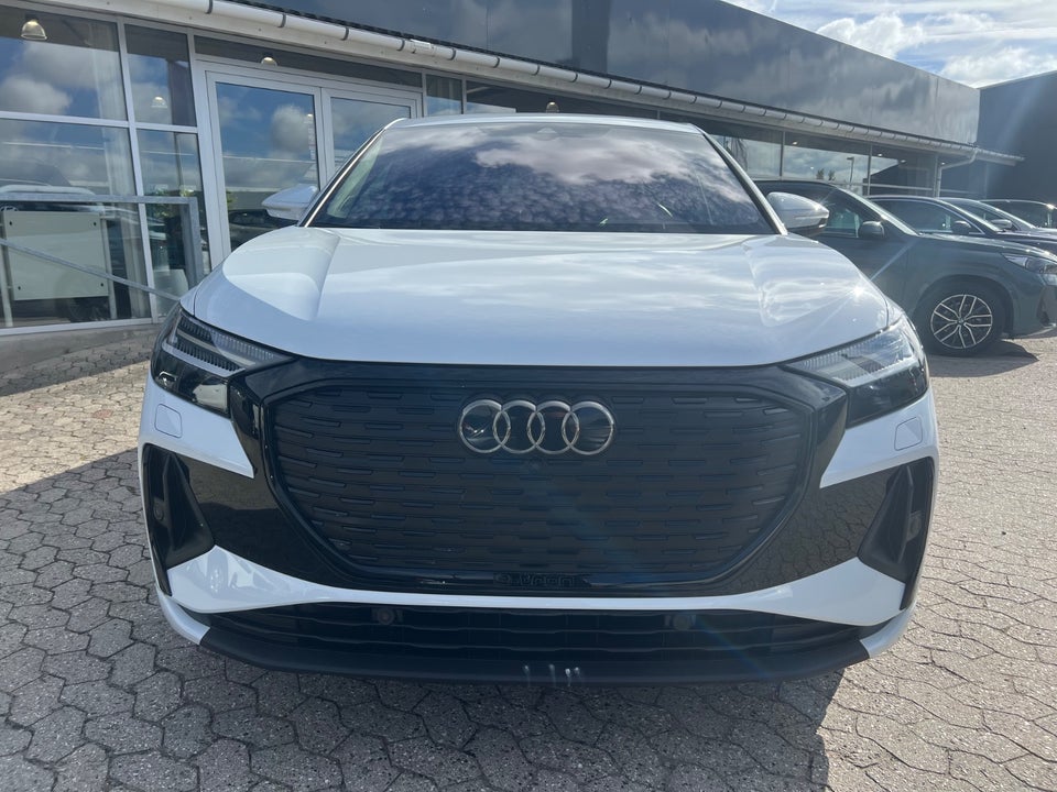 Audi Q4 e-tron 45 S-line Sportback quattro 5d