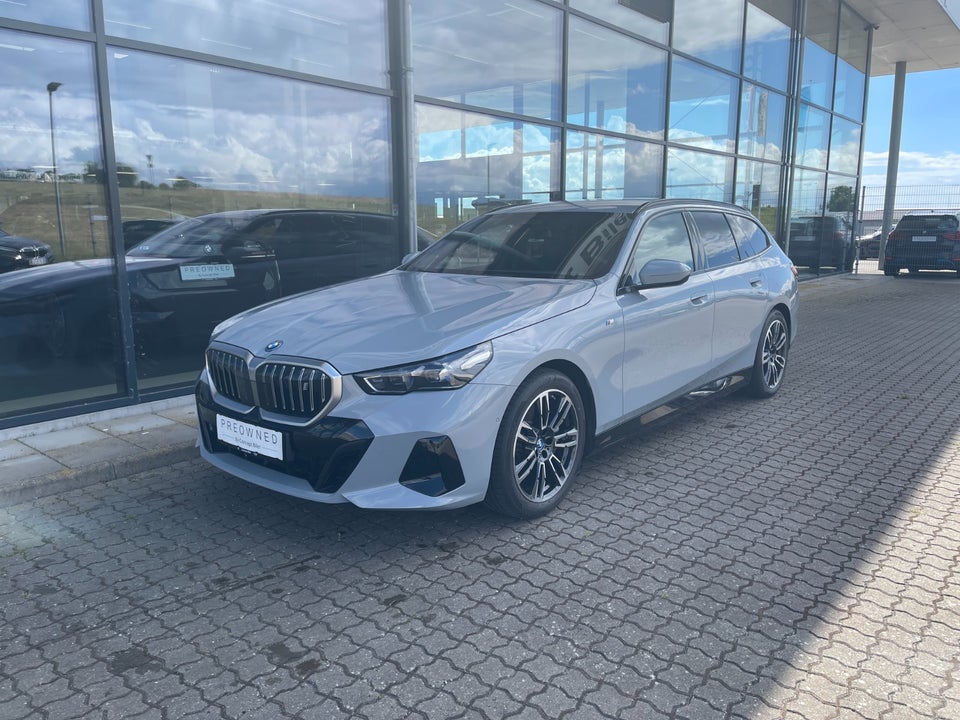 BMW i5 eDrive40 M-Sport 4d