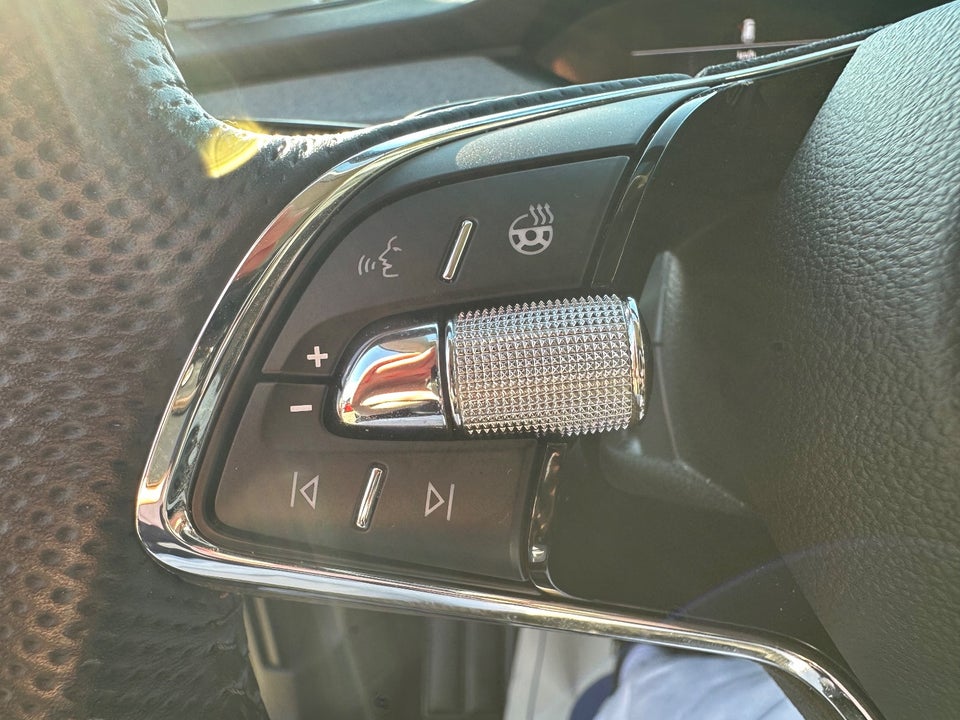 Skoda Enyaq 80 iV Loft 5d